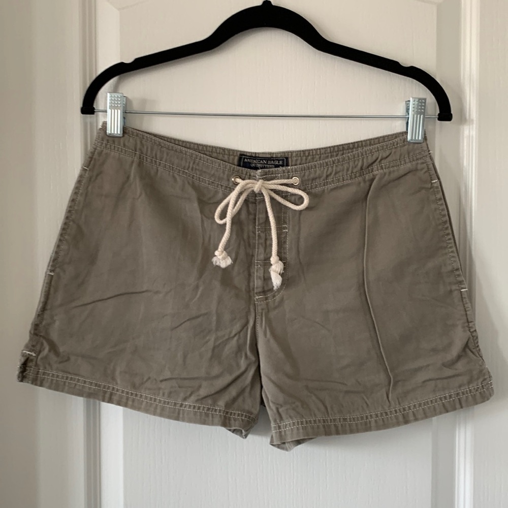 AMERICAN EAGLE Olive Green 100% Cotton Drawstring 3.5” Inseam Shorts Size 4